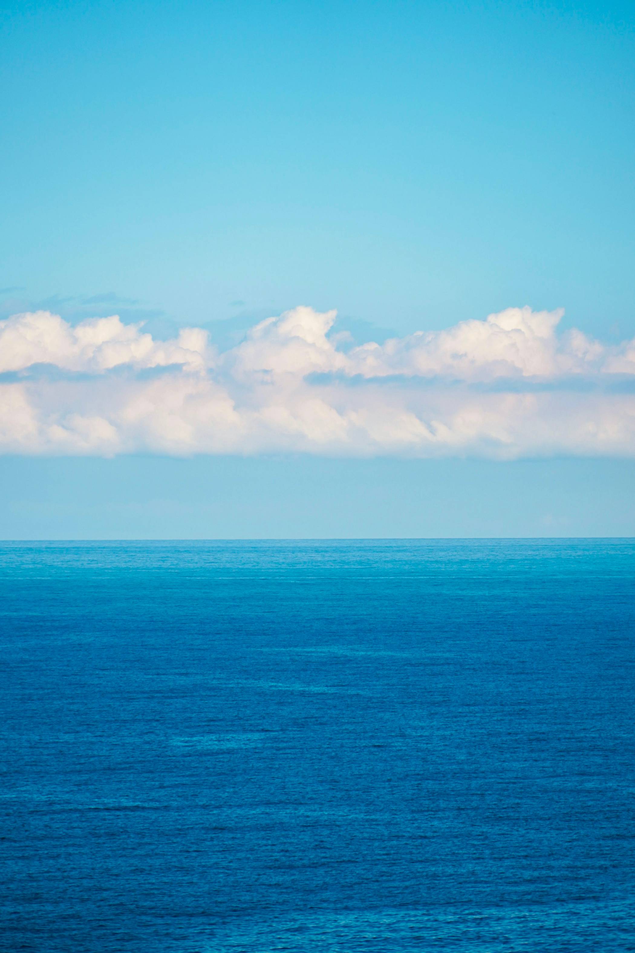 समुद्र की चमकती मुस्कान