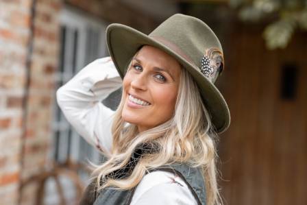 10 Stylish Women’s Hat Trends to Instantly Upgrade Your 2025 Look